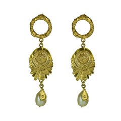 The Pearl Empress Chandeliers